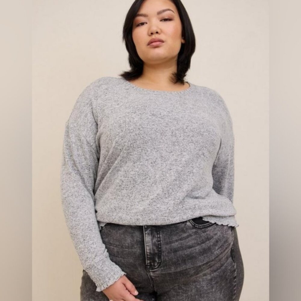 Torrid Size 3 Relaxed Super Soft Plush Drop Shoul… - image 1